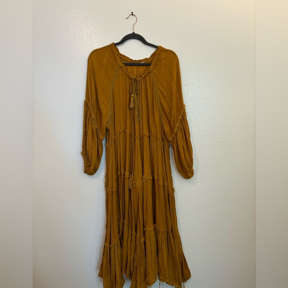 Beautiful boho FREEPEOPLE MIDI DRESS !!!